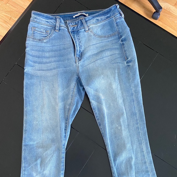 Charlotte Russe REFUGE Skinny Jeans - Picture 2 of 5